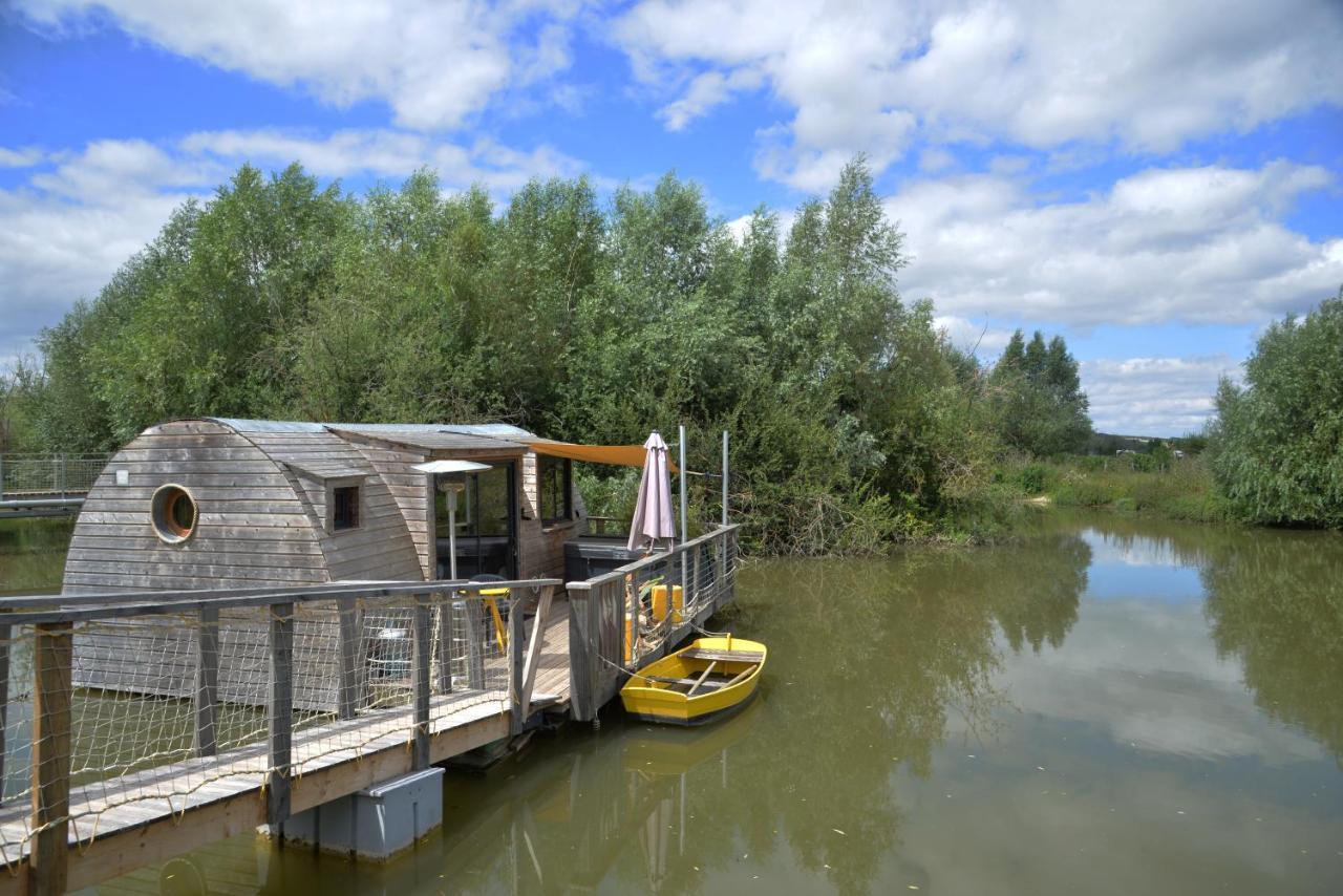 Lodges Des Grands Crus Chablis Exterior foto